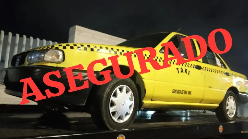 Localizan y aseguran taxi presuntamente vinculado a robo a comercio en Lomas de Casa Blanca