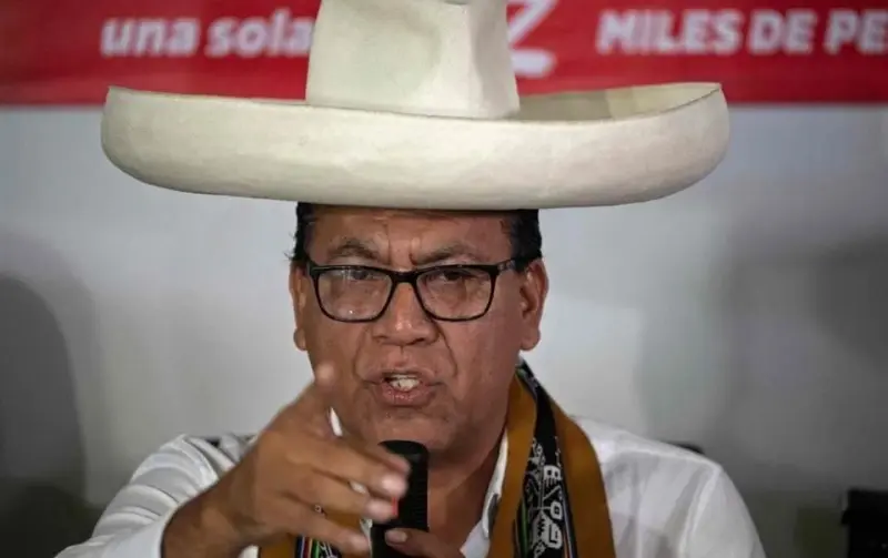 Dice Sánchez 'no reconocerá' resultado de elecciones de Perú