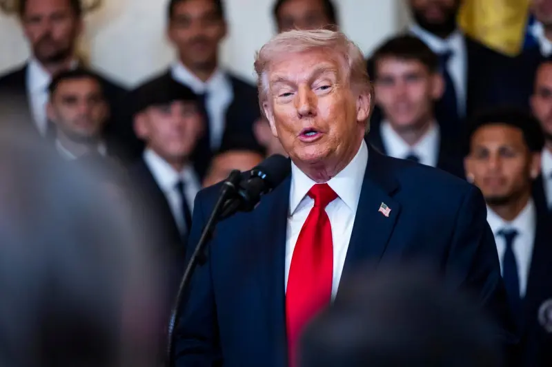 Cumpleaños 80 de Donald Trump: Presume ‘salud de hierro’, pero crecen las dudas sobre sus facultades