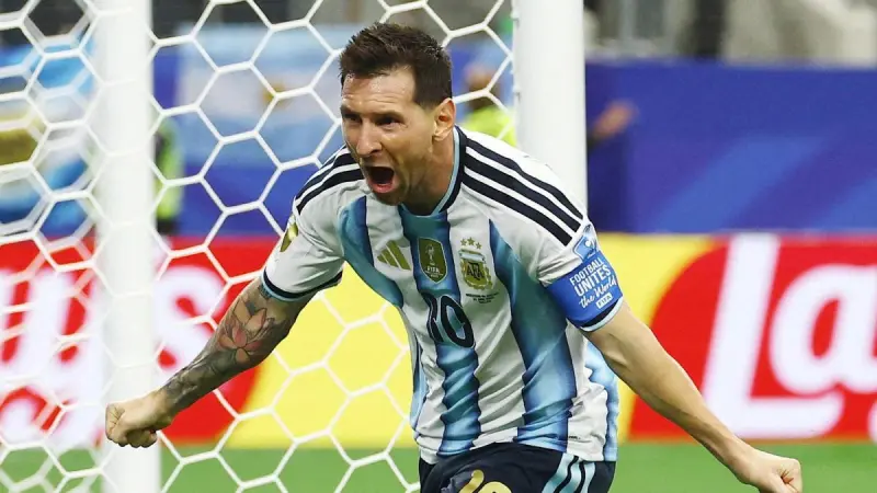 Messi se convierte en el primer jugador en marcar en siete partidos consecutivos en Mundiales