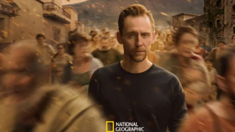 Tom Hiddleston explora los últimos momentos de Pompeya en la nueva serie documental de National Geographic