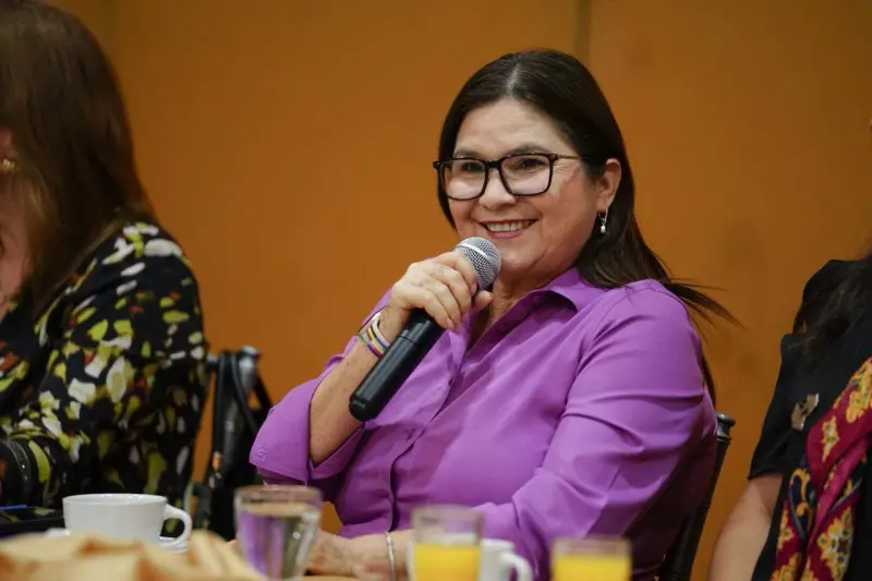 Anuncia Imelda Castro registro en proceso interno de Morena en Sinaloa; ‘estoy en primer lugar de las encuestas’, asegura