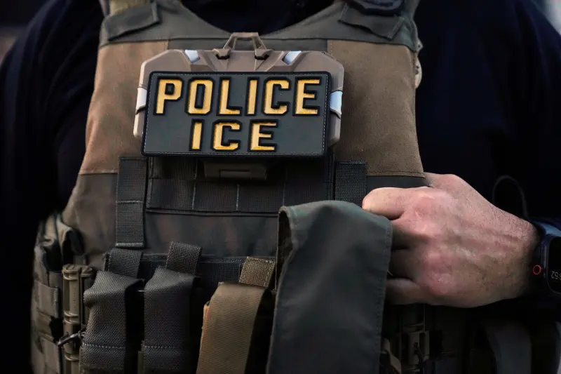 Donald Trump nomina a Lance Schroyer para tomar la dirección de la agencia ICE
