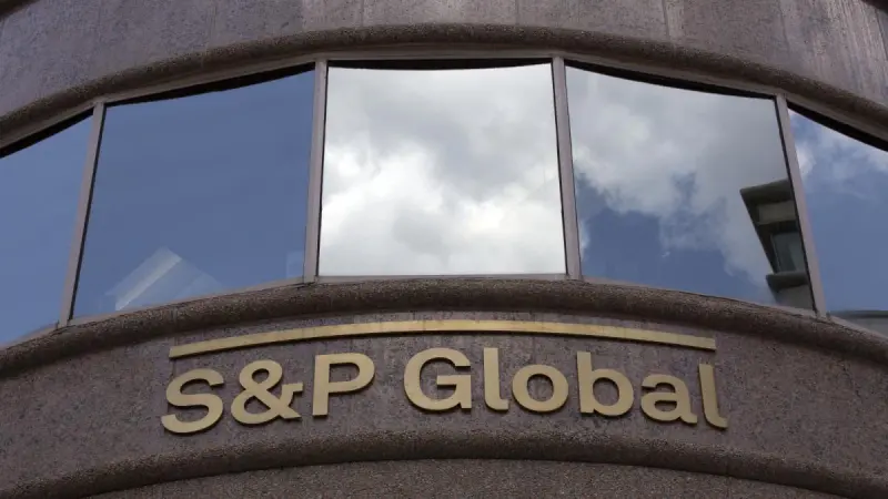 S&P confirma la calificación crediticia "AA+" de EU y destaca su resiliencia