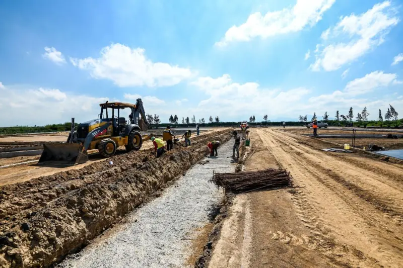 Edomex supera 2 mil 300 mdp en obra pública social