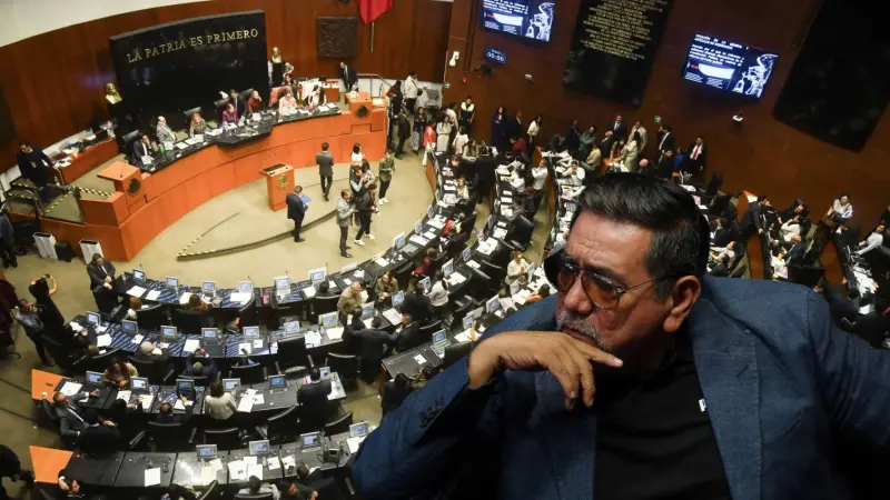 ‘Corcholatas’ de Morena se ‘destapan’: ¿Qué senadores pidieron licencia para las candidaturas en 2027?