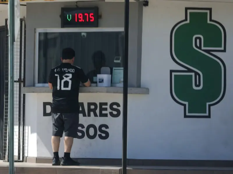 Venta del dólar se mantiene en 17.25 pesos la venta en casa de cambio de Mexicali