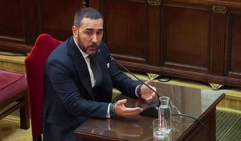 El Supremo premia la confesión de Aldama y le devuelve el pasaporte para salir de España