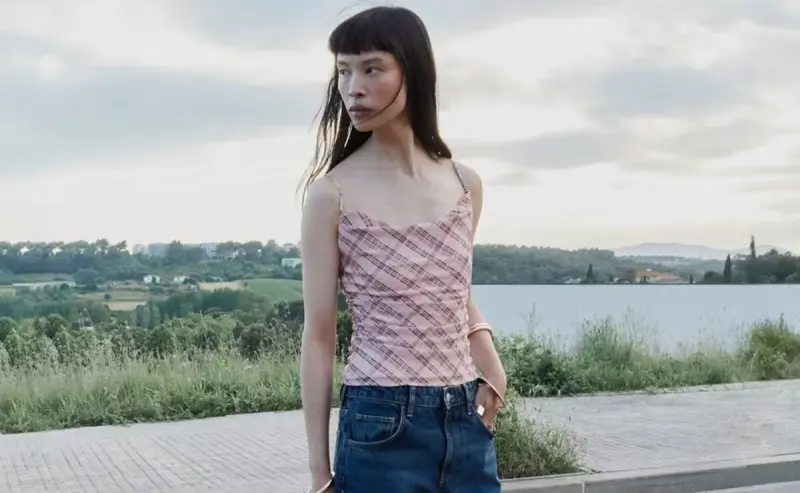 La nueva colección de Mango esconde un top que ya está conquistando a las amantes de la moda