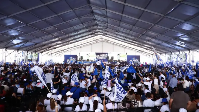 Van 44 aspirantes en Guanajuato para Defensores de la Patria; Alejandro Navarro declina