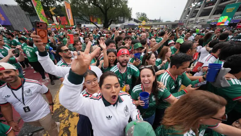 "El Mundial es un gasto que vale la pena": afición mexicana