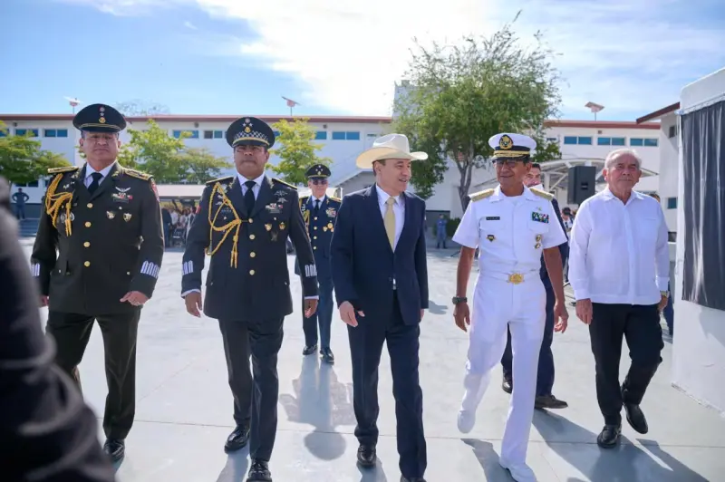 Suma Durazo nuevo ex buque al gran arrecife artificial de Sonora
