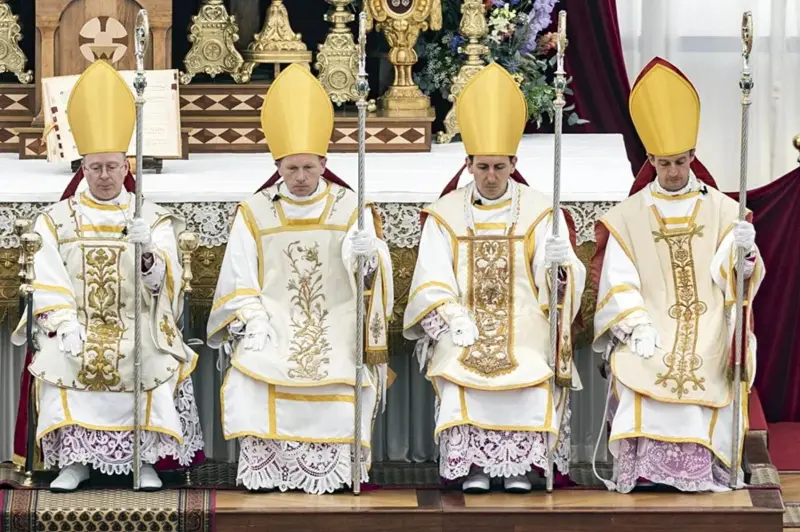 ¿Quienes son los ‘lefebvrianos’?, desafían al papa León XIV al ordenar a cuatro obispos