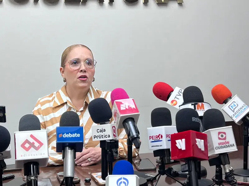Eli Montoya niega que su esposo promoviera abucheos contra Tere Guerra