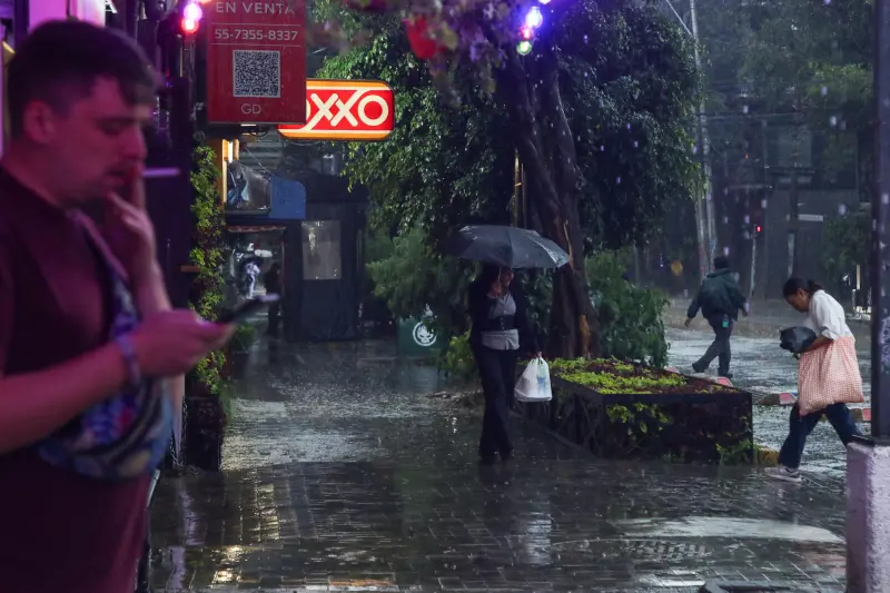 Alerta Protección Civil por lluvias intensas en 14 estados del país; hay riesgo de inundaciones y deslaves