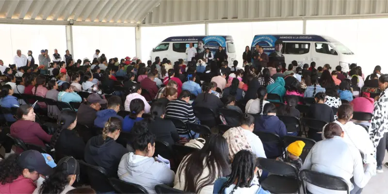 Con transporte seguro y gratuito, Huimilpan combate la deserción escolar para más de mil estudiantes