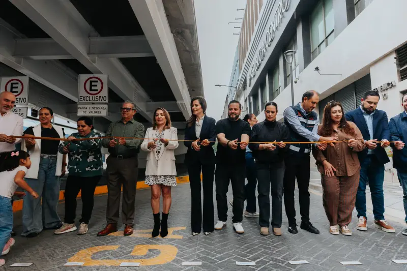 Entregan rehabilitación de Avenida República de GDL con inversión de 18 mdp