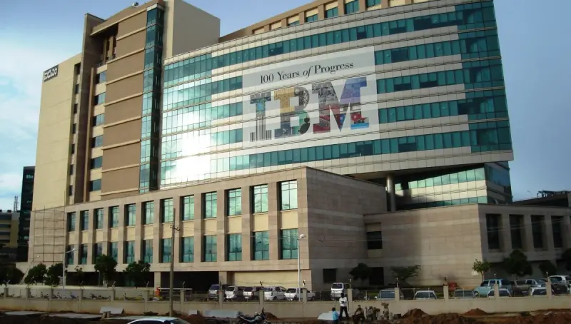 Acciones de IBM se desploman 22% y se encaminan a su mayor pérdida desde 1980: ‘Fallamos’, admite su CEO