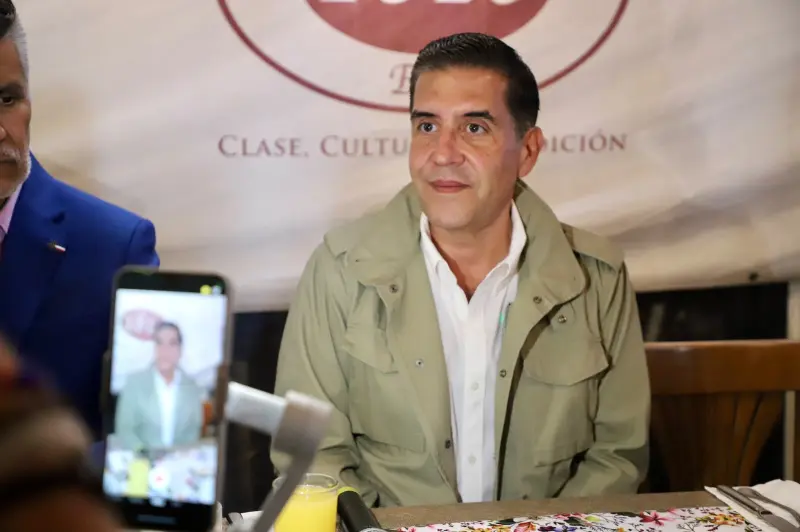 Chema Tapia evita defender a Rocha Moya