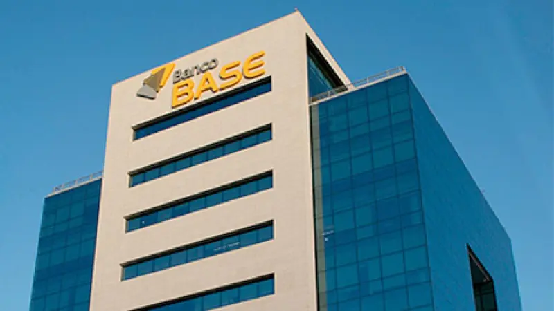 Banco Base continúa con su plan de inversión hacia los próximos tres años