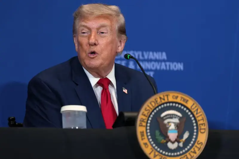 Sale a la luz la agenda de Trump antes de su esperado discurso electoral