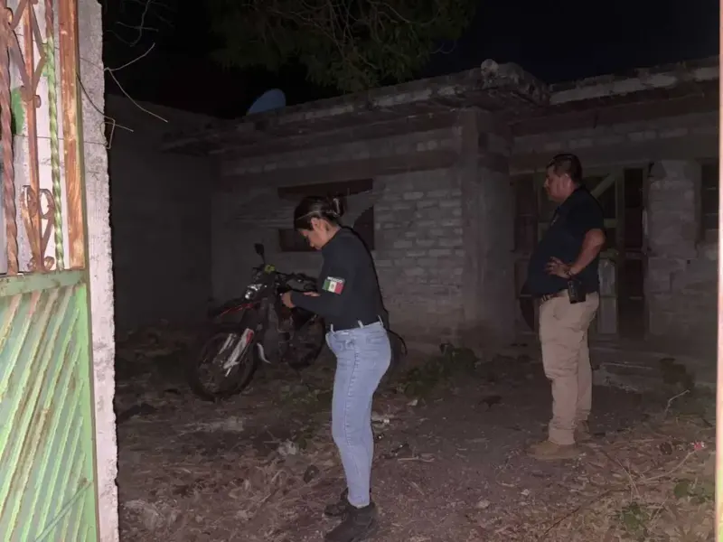 Recuperan motocicleta robada tras cateo en vivienda abandonada de Apatzingán