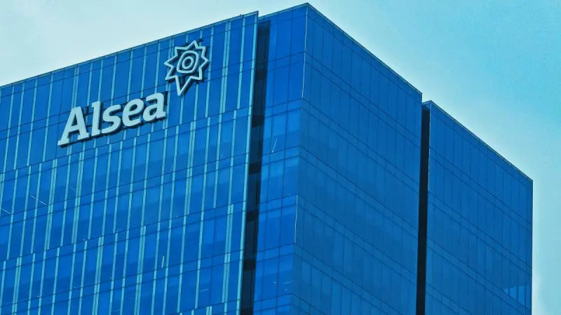 Reporte de Alsea a la Bolsa, refleja un mal primer semestre del año