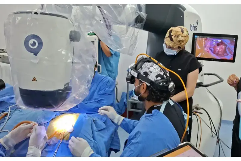 Colocan tres implantes cocleares a menores de cuatro años en Veracruz