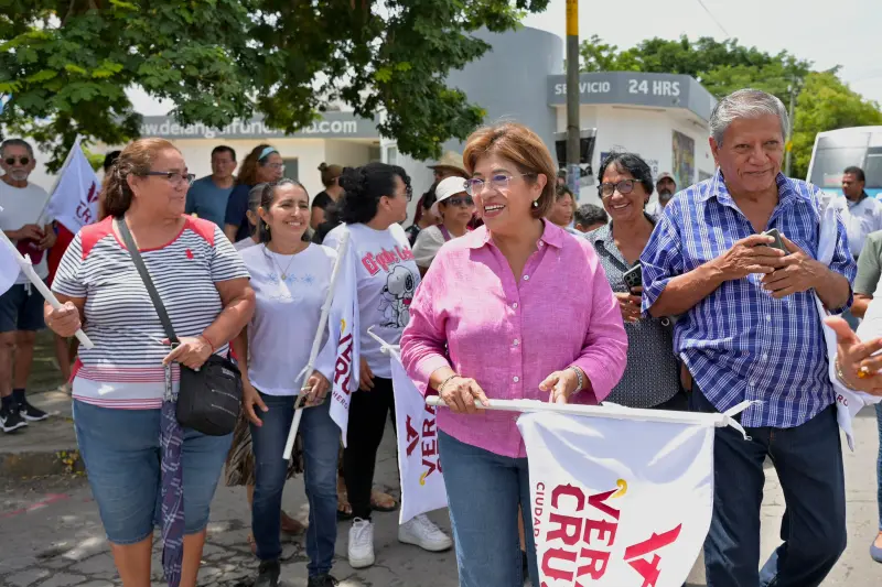 Inicia Rosa María rehabilitación de la avenida Río Medio
