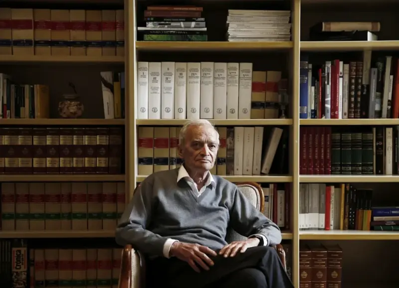 Muere el escritor español Luis Goytisolo a los 91 años