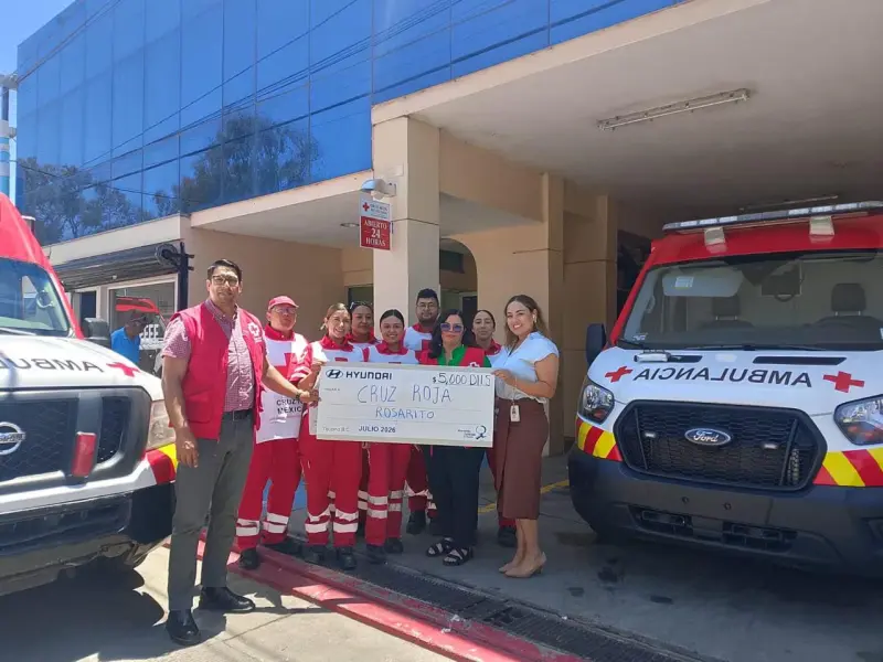 Hyundai dona 5 mil dólares a Cruz Roja Rosarito para fortalecer servicios de emergencia