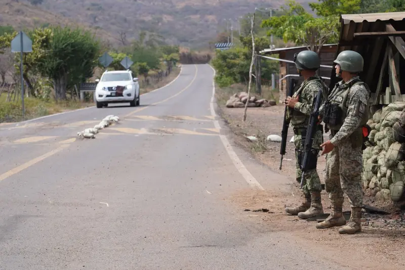 Jalisco: Operativo vs. narcobloqueos, ¿buena idea, mala implementación?
