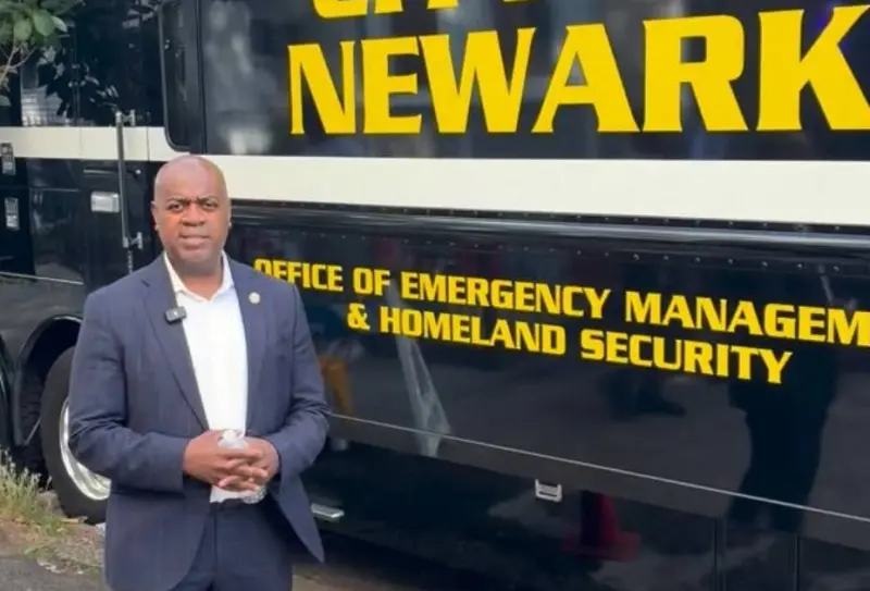 Juramenta Ras Baraka para su cuarto mandato en Newark