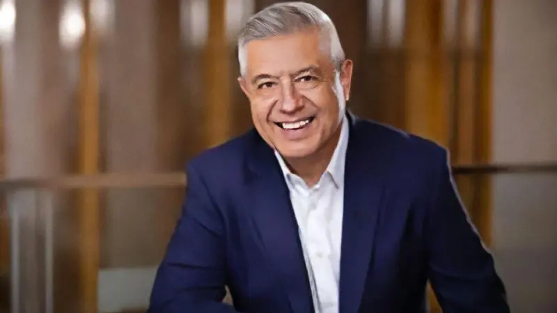 Ignacio Deschamps concluye su rol como presidente de Banamex