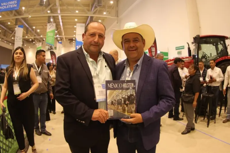 Querétaro recibe el XIV Foro Nacional Holstein con la participación de productores de todo el país