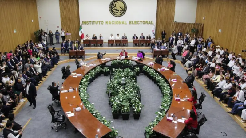 Aplazan reglas de pre-precampañas