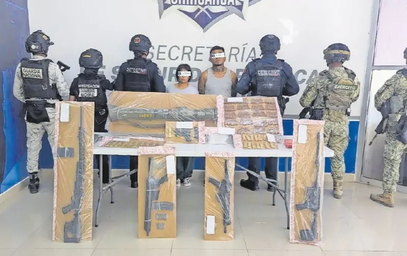 Vinculan a proceso a pareja detenida con lanzacohetes, arsenal y fentanilo