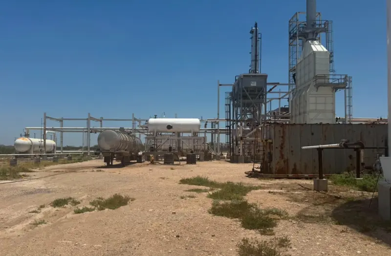 Cuestionan aseguramiento de refinería clandestina en Reynosa