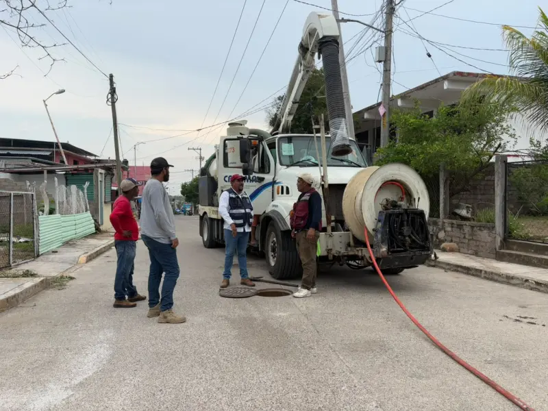 Refuerza CAPAMA respuesta operativa en la zona poniente de Acapulco