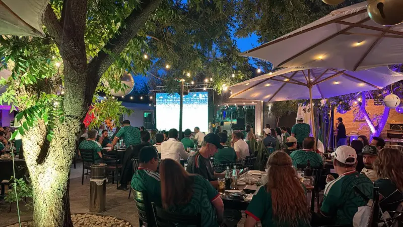 Reporta Canirac derrama de 3 mdp en Saltillo durante partido México vs Ecuador: ‘ha sido nuestro mejor día’