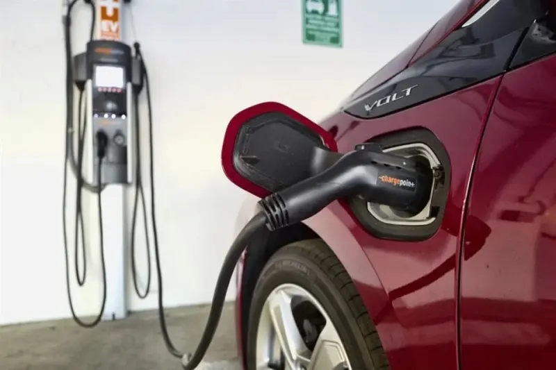 Prevén superar venta de 100 mil autos 'verdes'