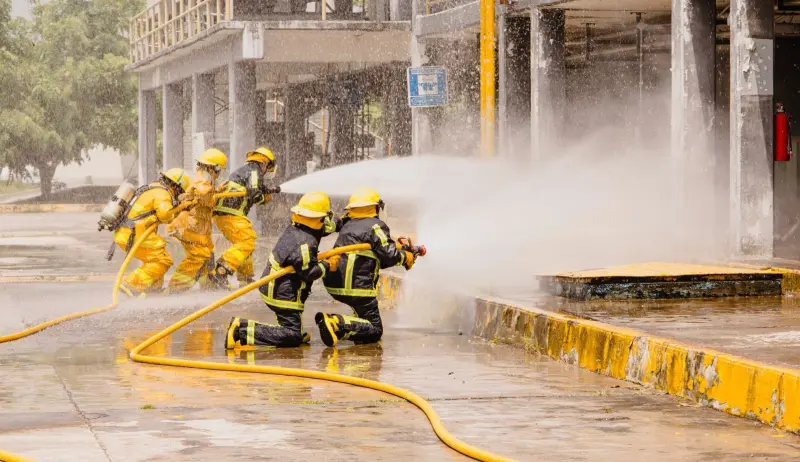 Participa Medellín en simulacro de emergencia en instalaciones de Pemex