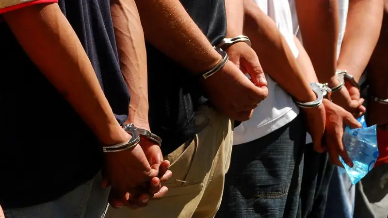 Policía Estatal detiene a 15 personas por delitos contra la salud