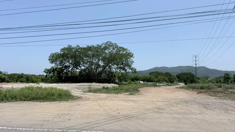 Proyecta Infonavit construcción de nueva zona habitacional en Zihuatanejo
