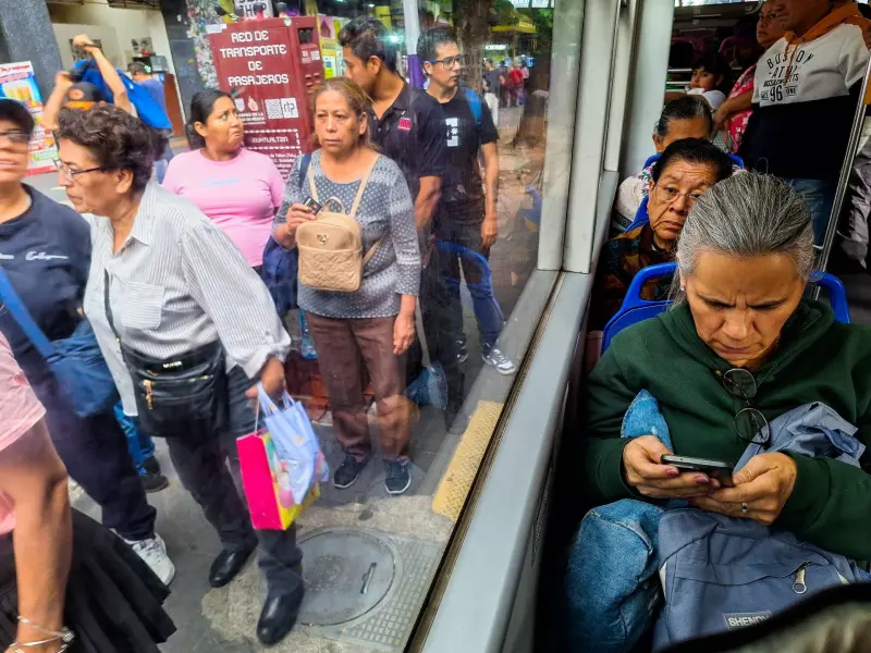 Consumo privado en México perfila 15 meses en expansión