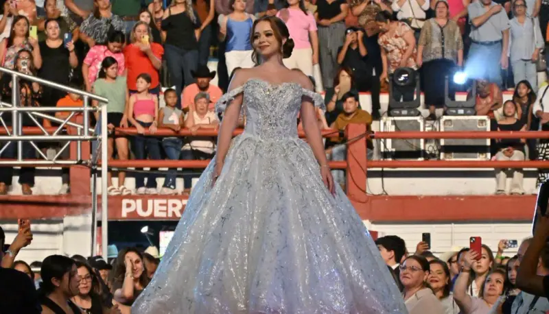 En San Buenaventura, coronan a María Fernanda I como Reina de la Feria 2026