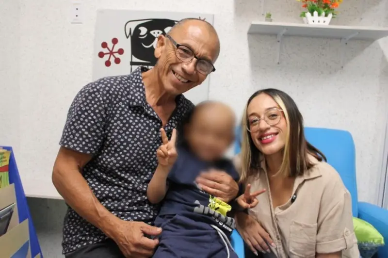Especialistas del IMSS realizan cirugía de alta complejidad y salvan la vida de un niño con cáncer