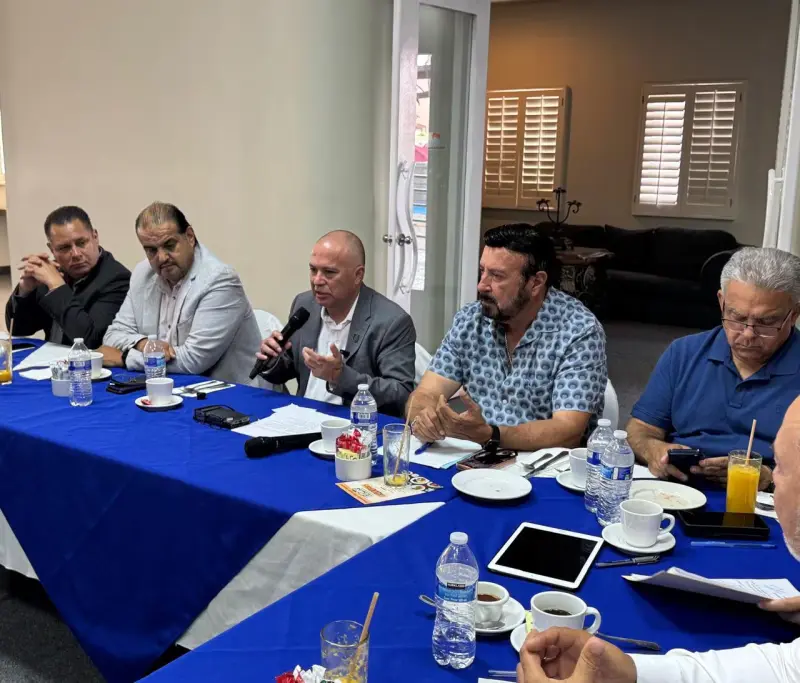 Síndico de Rosarito anuncia suspensión de funcionarios por presunto daño patrimonial al Ayuntamiento