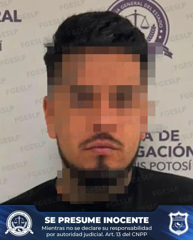 Detienen a hombre por presunta usurpación de funciones en la capital