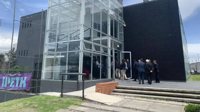 Universidad IPETH abre clínica para impulsar la odontología del futuro